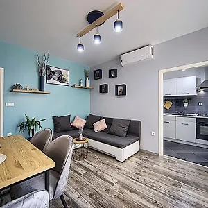 Apartment Korado, Pula