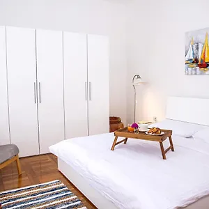 Dinos Place Appartement Zadar
