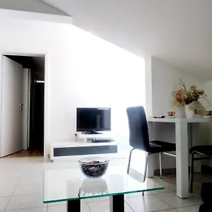 Apartment Excellente Belvedere, Pula